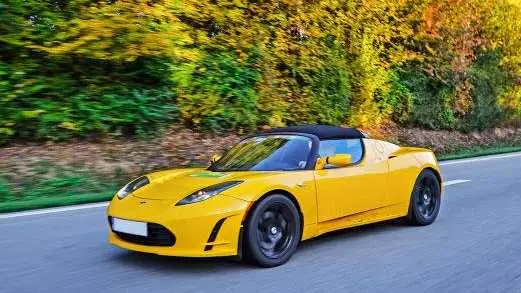 Explore the redefined 2026 Tesla lineup in depth. We break down all models, including the Model S, Cybertruck, and Model Y, with detailed specs, features, pricing tables, and an analysis of the new FSD v14 software and 4680 battery technology. Discover which Tesla suits you best.