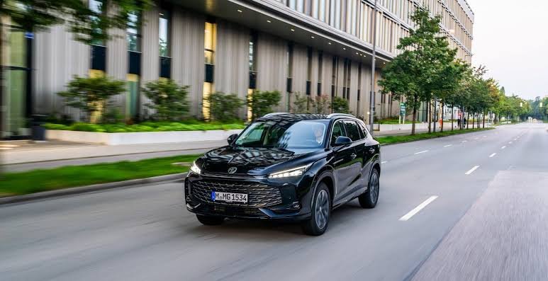 MG Rredefined brings modern SUV styling, premium comfort, advanced technology, safety features and powerful performance to Pakistan. Explore MG models, features, specifications and estimated prices in this complete guide.