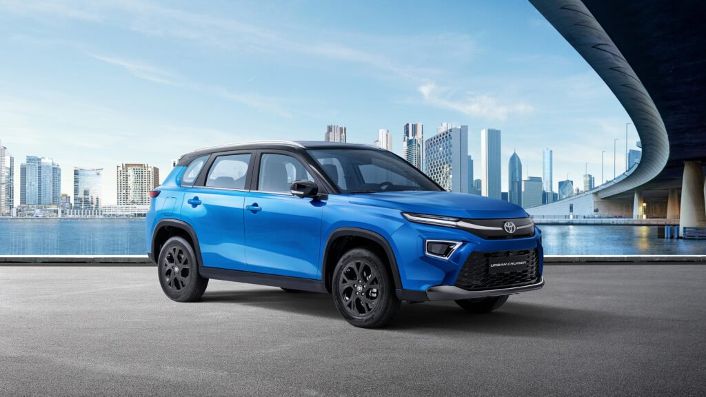 Discover how Haval is redefining modern SUV engineering with cutting-edge technology, hybrid efficiency, bold styling, and Level 2 autonomous safety features. Explore complete specifications, engine performance, feature breakdowns, and comprehensive variant pricing.