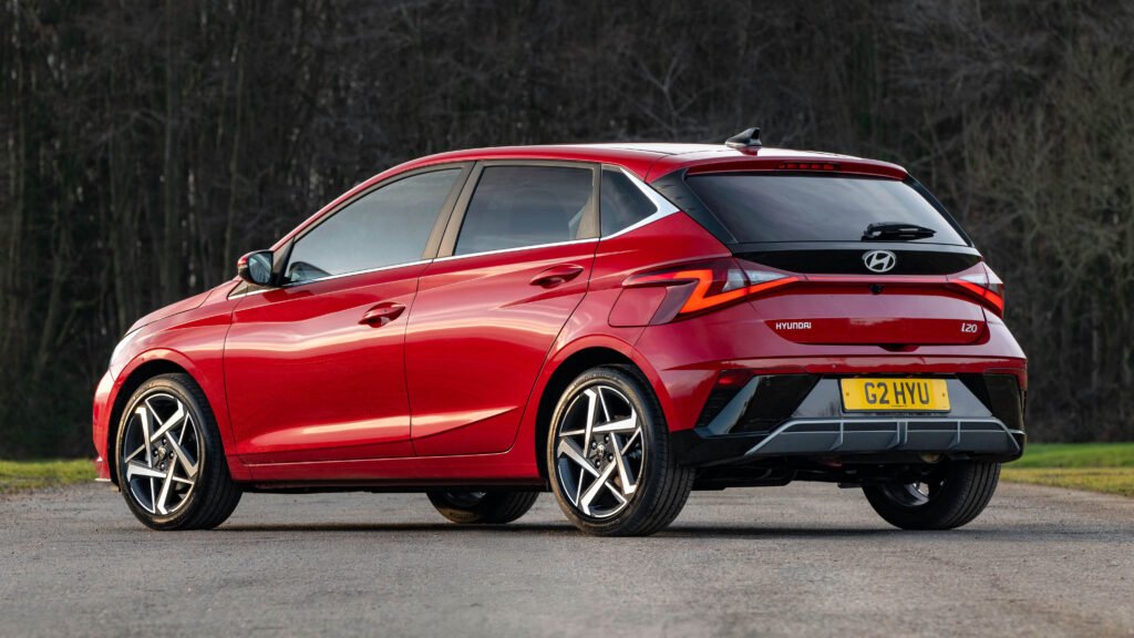 Discover how Hyundai is redefining mobility with advanced technology, innovative models like the IONIQ 6 & Palisade, and the all-new Pleos Connect AI system. Explore features, specs, and 2026 lineup pricing.